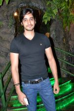 Siddharth Arora at Buddy Project_s hundred episodes party in Rainforest restaurant, Mumbai on 11th Jan 2013.JPG